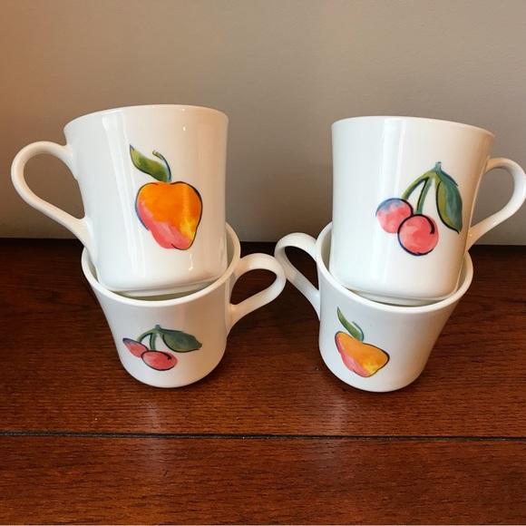 Set of 4 Corning Fruit Basket Cups - Picture 1 of 7